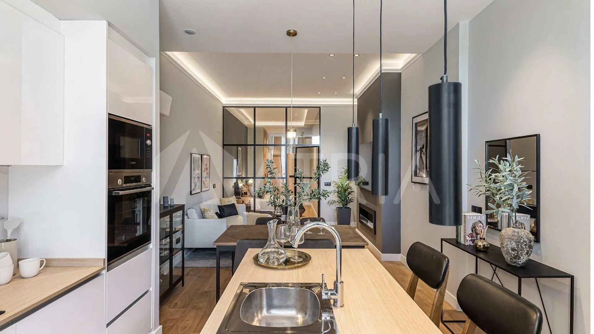 Flat 5 10M Walk To Bernabeu Real Madrid Stadium Apartment